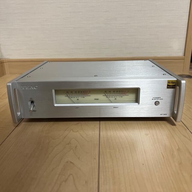 TEAC AP-505 シルバー パワーアンプ スマホ/家電/カメラのオーディオ機器(アンプ)の商品写真