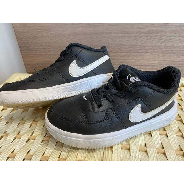 NIKE(ナイキ)のナイキ✳︎16センチ キッズ/ベビー/マタニティのキッズ靴/シューズ(15cm~)(スニーカー)の商品写真