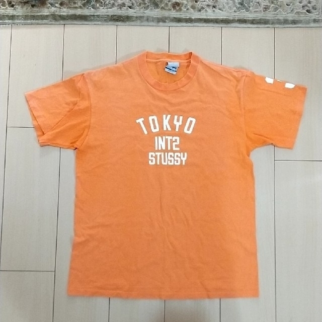 STUSSY(ステューシー)のステューシー  made in usa INT2 銀タグ 90～00年代？ メンズのトップス(Tシャツ/カットソー(半袖/袖なし))の商品写真