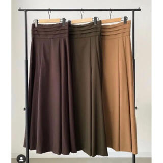 トゥデイフル(TODAYFUL)のlouren pleats flare long skirt brown S(ロングスカート)