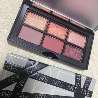 アンラップド　ミニアイシャドーパレット　ＤＯＬＣＥ　ＶＩＴＡ  ドルチェヴィータ