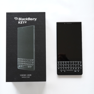 ブラックベリー(BlackBerry)のBlackBerry KEY2 BBF100-9 国内SIMフリー(スマートフォン本体)