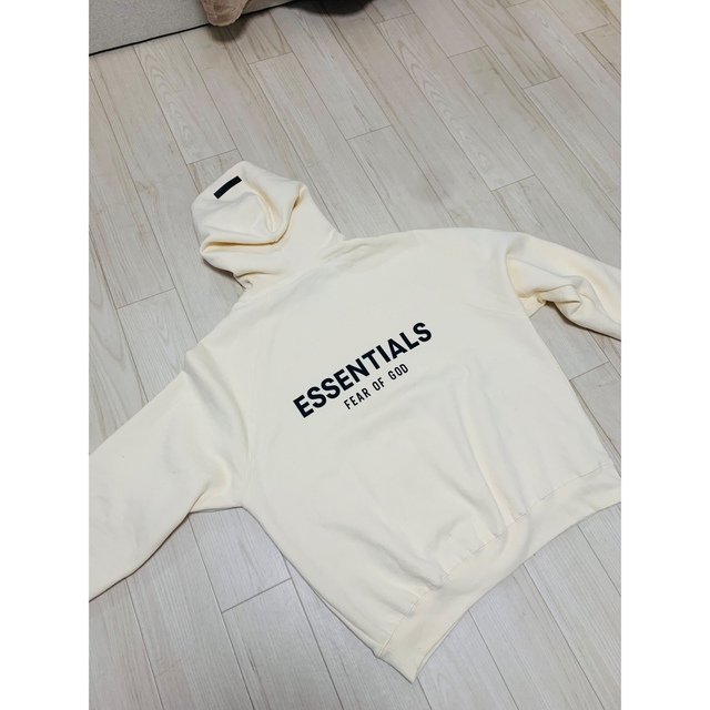 ♡新品・未使用♡ ESSENTIALS パーカー　トレーナー