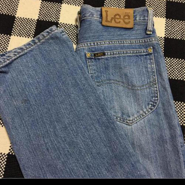 Lee(リー)のlee   ハイウエスト  ストレート デニム ボタンフライ レディースのパンツ(デニム/ジーンズ)の商品写真