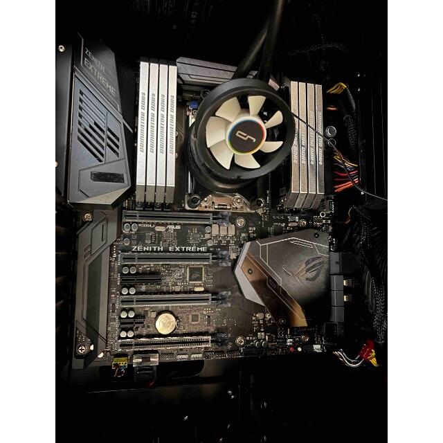 Threadripper 1950x + Asus Zenith Extreme