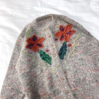 大きな刺繍 アクリルニット ダークネイビー 斜めストライプ レトロ