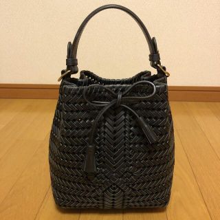 アニヤハインドマーチ(ANYA HINDMARCH)のアニヤハインドマーチ　neeson mini バッグ　かごバッグ　編みバッグ(かごバッグ/ストローバッグ)