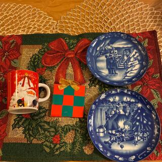 クリスマス用お皿とカップ(食器)
