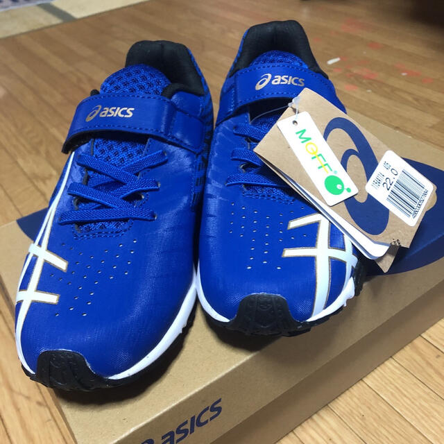 asics(アシックス)のASICS 新品　22cm 男の子 その他のその他(その他)の商品写真