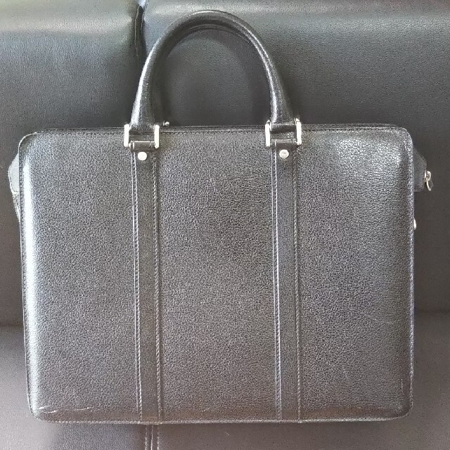 Salvatore Ferragamo(サルヴァトーレフェラガモ)のビジネスバッグ  :  サルバトーレフェラガモ メンズのバッグ(ビジネスバッグ)の商品写真