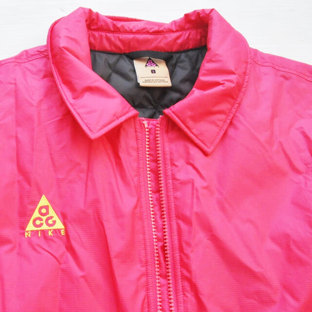 NIKE(ナイキ)のNIKE/ACG 1 POINT LOGO PRIMALOFT JKT PINK メンズのジャケット/アウター(ダウンジャケット)の商品写真