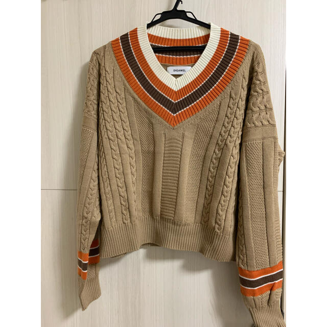 DIGAWEL(ディガウェル)の『DIGAWEL』"CRICKET SWEATER" メンズのトップス(ニット/セーター)の商品写真