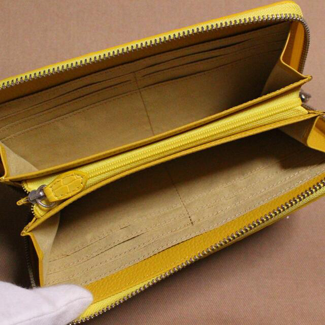 クロコダイル財布 ワニ革 本革 長財布 ラウンド型 イエローの通販 by