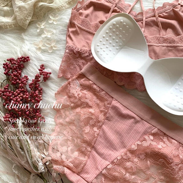 ♡マシュマロブラ♡ノンワイヤーブラショーツセット♡ピンク レディースの下着/アンダーウェア(ブラ&ショーツセット)の商品写真