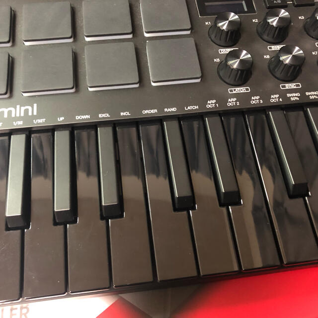 AKAI MPK mini mk3 MIDIキーボード 黒[期間限定値下げ中]