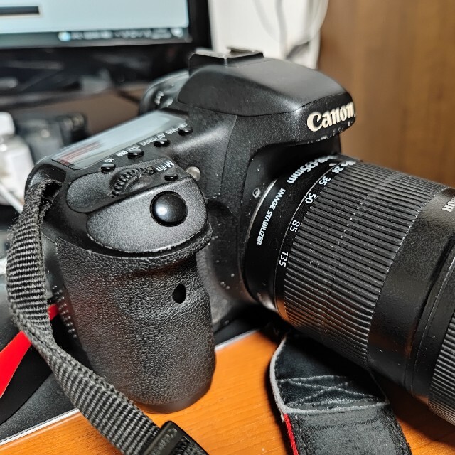 Canon EOS 7D+純正レンズ3本セットカメラ