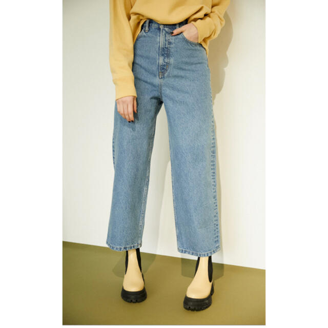 BLACK by moussy(ブラックバイマウジー)のblack by moussy MACHO blue denim レディースのパンツ(デニム/ジーンズ)の商品写真