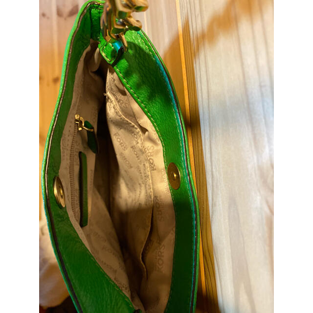 Michael Kors(マイケルコース)の中古 美品 マイケルコース MICHAELCORS グリーン ショルダーバッグ レディースのバッグ(ショルダーバッグ)の商品写真