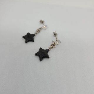 シックなレジンピアス　星　ムーンストーン　ゆらゆら(ピアス)