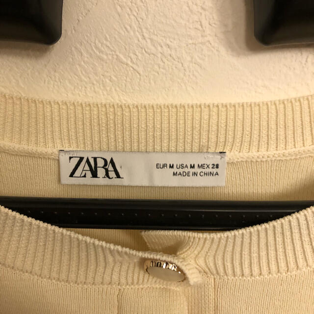 ZARA(ザラ)のZARA  パフスリーブニットカーディガン レディースのトップス(カーディガン)の商品写真