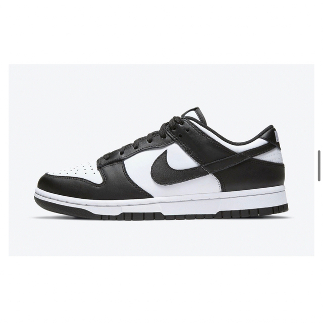 NIKE(ナイキ)のNIKE WMNS DUNK LOW RETRO WHITE/BLACK パンダ メンズの靴/シューズ(スニーカー)の商品写真