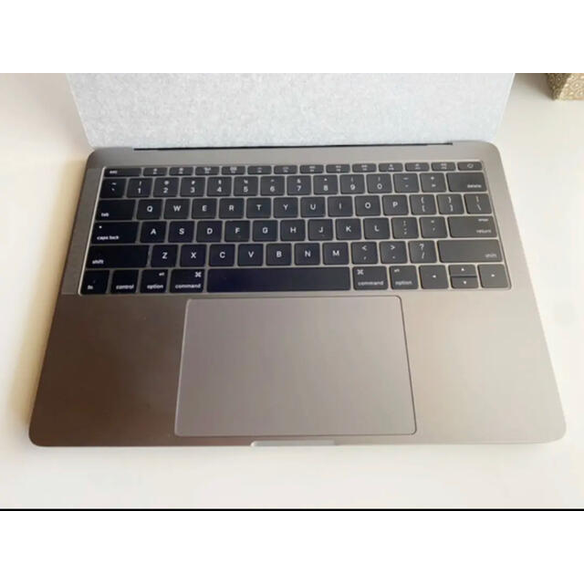 Apple(アップル)の美品MacBook Pro 2016　Core i5  メモリ16GB ケース付 スマホ/家電/カメラのPC/タブレット(ノートPC)の商品写真