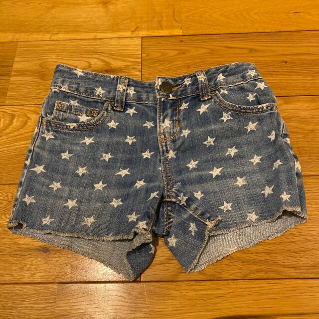 Old Navy(オールドネイビー)のOLD NAVY  ダメージデニム　 星柄　ショートパンツ キッズ/ベビー/マタニティのキッズ服女の子用(90cm~)(パンツ/スパッツ)の商品写真