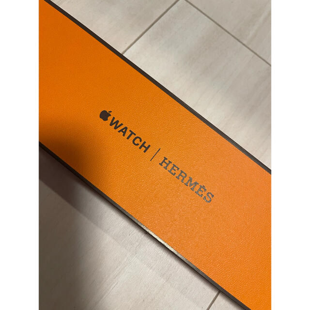 Hermes(エルメス)のMIMI様専用   新品未使用 エルメス Apple watch 7 ストラップ レディースのファッション小物(腕時計)の商品写真