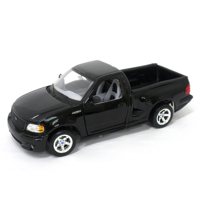 ＜ミニカー＞Maisto　ミニカー　1:21　フォード　SVT　F-150