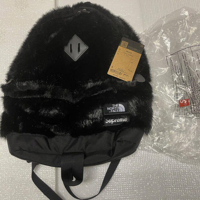 Supreme(シュプリーム)のSupreme Faux Fur Backpack The North Face メンズのバッグ(バッグパック/リュック)の商品写真