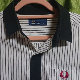 フレッドペリー(FRED PERRY)のFRED PERRY(シャツ)