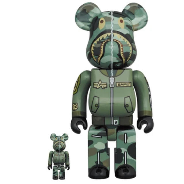 BE@RBRICK BAPE (R) × ALPHA 100％ & 400％