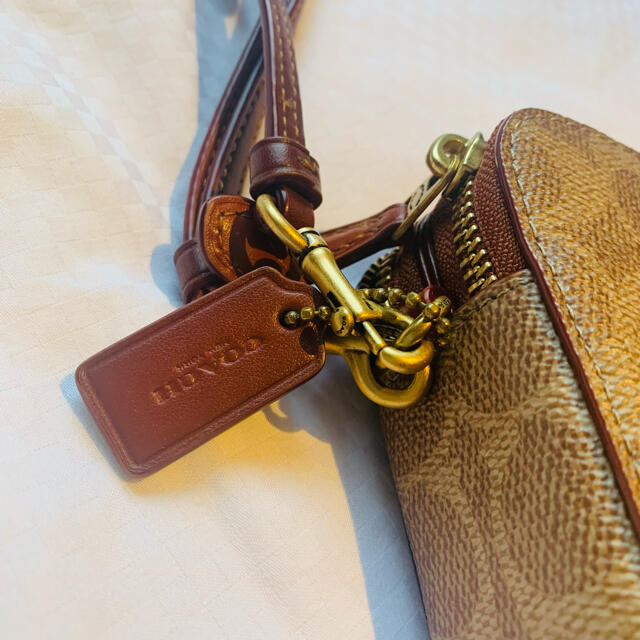 COACH(コーチ)のCoach コーチ　ショルダーバック　レディース　バック　 レディースのバッグ(ショルダーバッグ)の商品写真