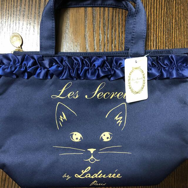 LADUREE(ラデュレ)のラデュレ・バッグ《猫》ネイビー レディースのバッグ(トートバッグ)の商品写真