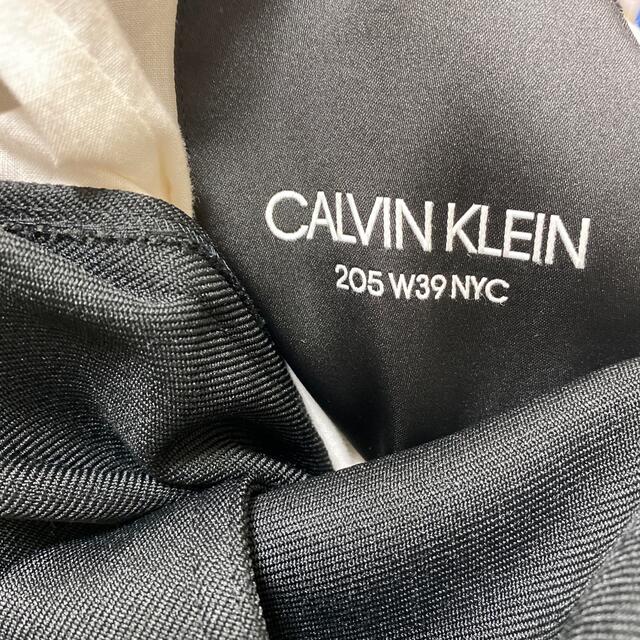 Calvin Klein(カルバンクライン)のCalvin Klein 205W39nyc チェスターコート メンズのジャケット/アウター(チェスターコート)の商品写真