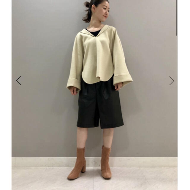 ¥37,400 MARISA REY コーデュロイショートブーツ 1