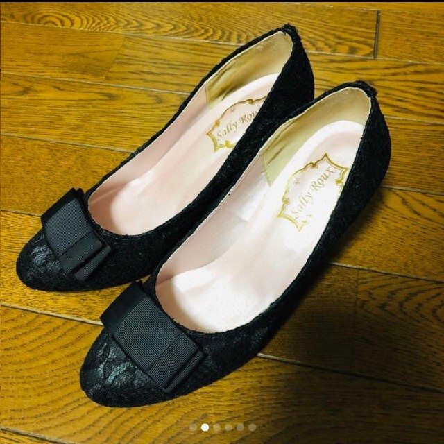 リボン　レースパンプス　フェミニン　ブラック　黒　M レディースの靴/シューズ(ハイヒール/パンプス)の商品写真