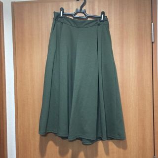 ジーユー(GU)のカーキ UNIQLO GU ガウチョ(クロップドパンツ)