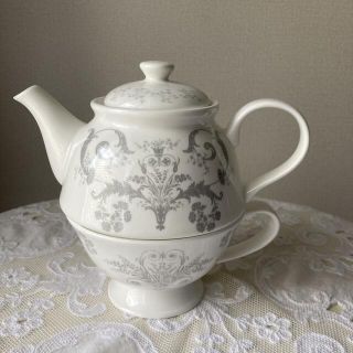 ローラアシュレイ(LAURA ASHLEY)の訳有❗️ローラアシュレイ✨人気ジョゼッテ ティーポット&カップ(食器)