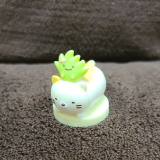 フルタセイカ(フルタ製菓)のチョコエッグ　すみっコぐらし　ねこ&ざっそう(キャラクターグッズ)