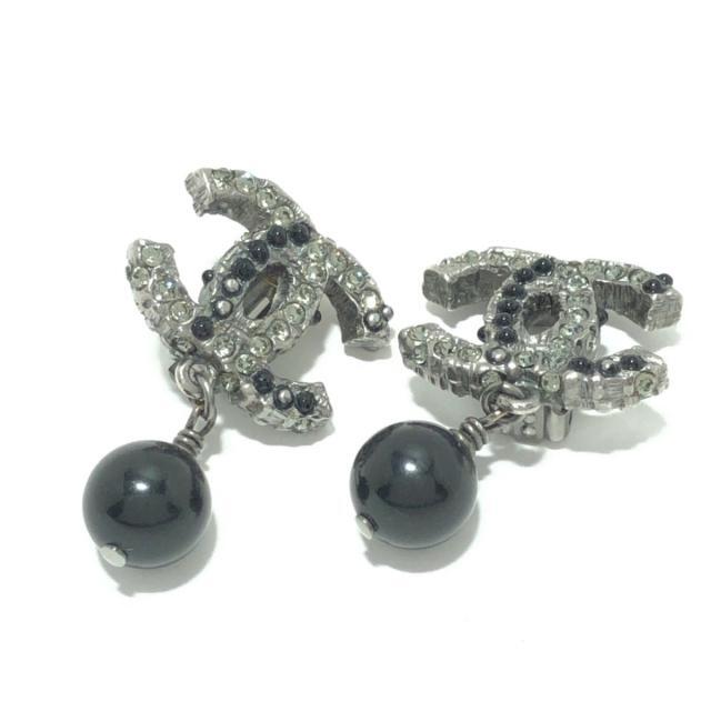 CHANEL(シャネル) イヤリング 金属素材 - www.nigerianabii.org