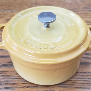 ストウブ(STAUB)のストウブ　イエロー　10cm(鍋/フライパン)