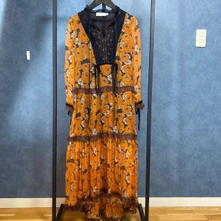 未使用タグ付き】COACH シルク混 ロングワンピース 総柄 馬車 taniura.com