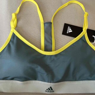 アディダス(adidas)のアディダスadidasブラトップ(トレーニング用品)