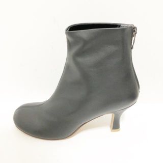 ダイアナ(DIANA)のダイアナ ショートブーツ 23 1/2M R美品  -(ブーツ)