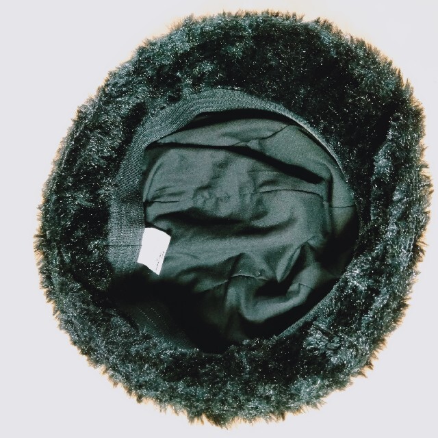 フワフワファー素材頭囲57.5cm ハンドメイドのファッション小物(帽子)の商品写真
