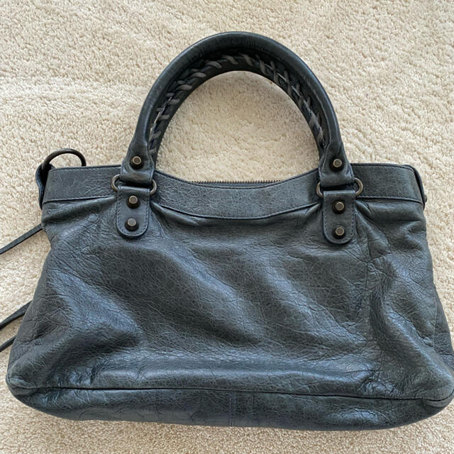 Balenciaga - 〈最終お値下げ〉バレンシアガ ザファーストの通販 by