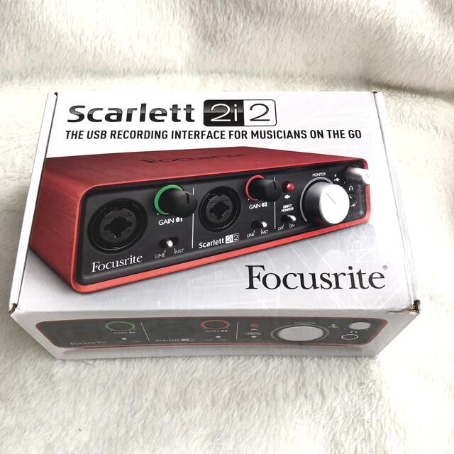 Focusrite　2i2　Scarlett　オーディオインターフェイス