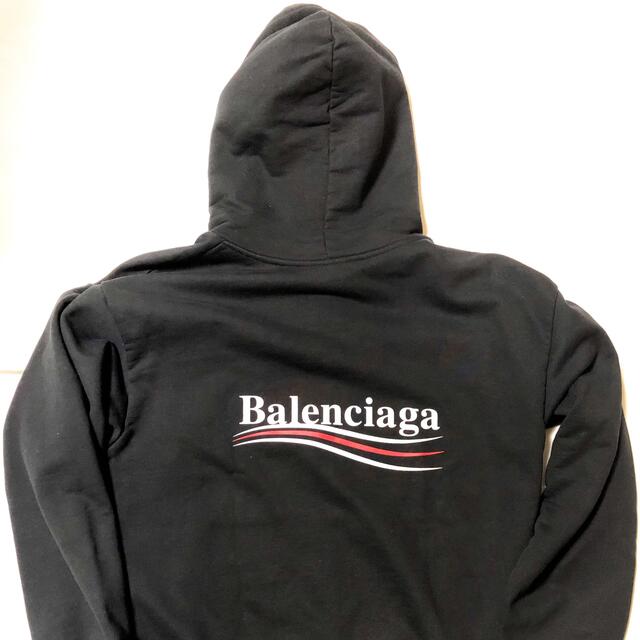 Balenciaga パーカー 美品 正規品の通販 by J's shop｜バレンシアガならラクマ - BALENCIAGA/バレンシアガ ロゴ フーディ 大特価人気