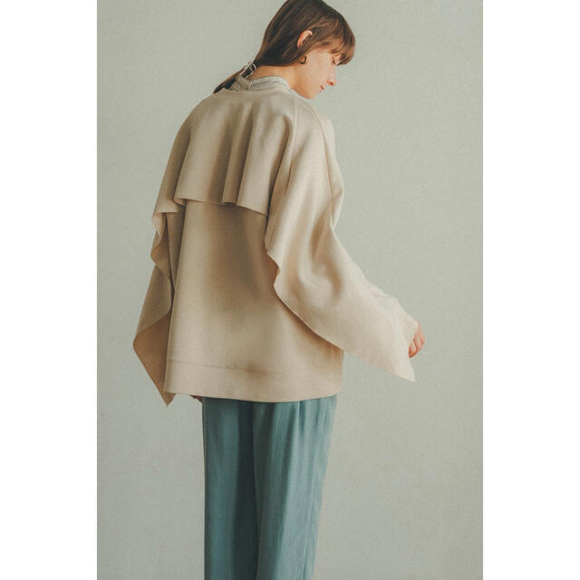 STUDIOUS(ステュディオス)の【CLANE】CARD BOARD BACK FRILL TOPS 1 レディースのトップス(トレーナー/スウェット)の商品写真